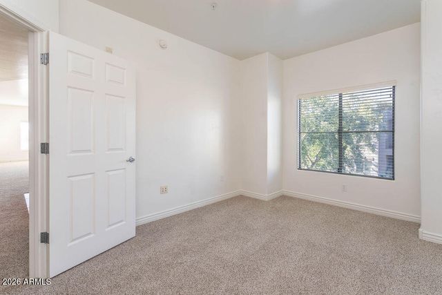 5450 E Deer Valley Drive 4198, Phoenix, AZ 85054