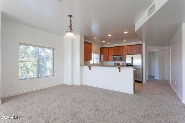 5450 E Deer Valley Drive 4198, Phoenix, AZ 85054