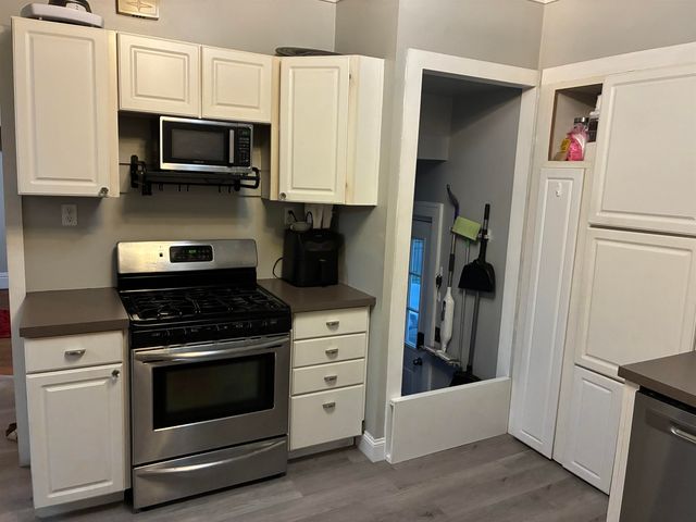 1412 29th Street, Moline, IL 61265