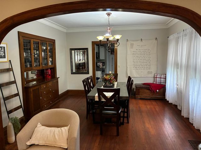1412 29th Street, Moline, IL 61265