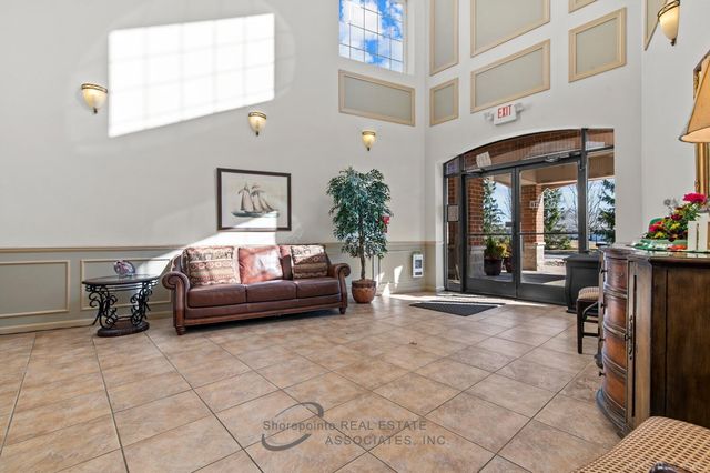 2116 Country Club Drive, St Clair Shores, MI 48082