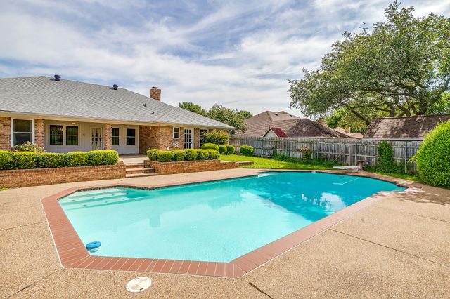1516 Wimberly Court, Bedford, TX 76021