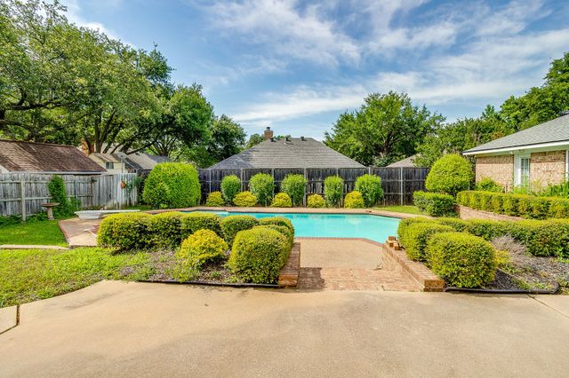 1516 Wimberly Court, Bedford, TX 76021