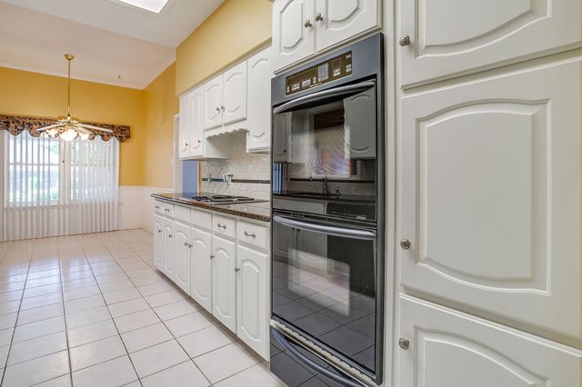1516 Wimberly Court, Bedford, TX 76021