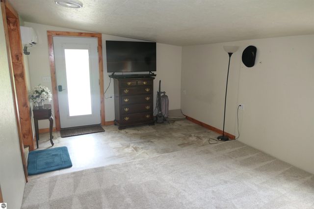 6264 Wildwood Drive, Elwell, MI 48832