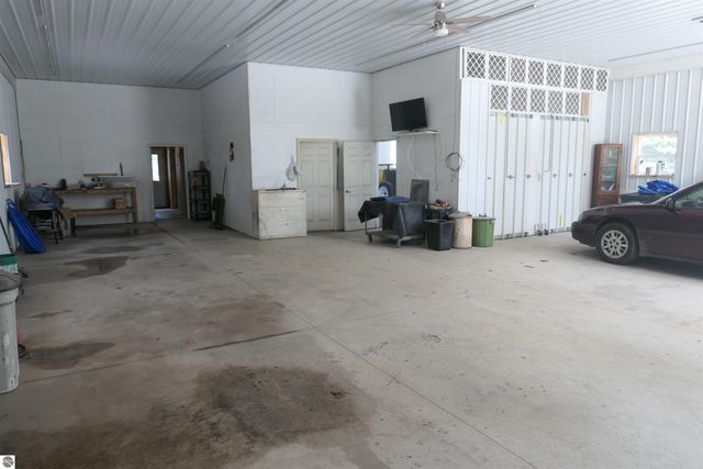 6264 Wildwood Drive, Elwell, MI 48832