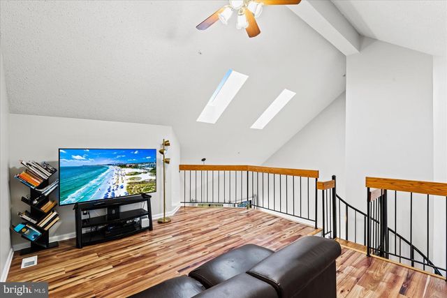 6000-F MERSEY OAKS WAY, Alexandria, VA 22315