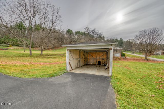 920 North Church Street, Mountain City, TN 37683