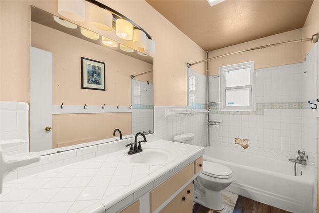 8413 GUTIERREZ Road NE, Albuquerque, NM 87111