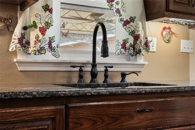 8413 GUTIERREZ Road NE, Albuquerque, NM 87111