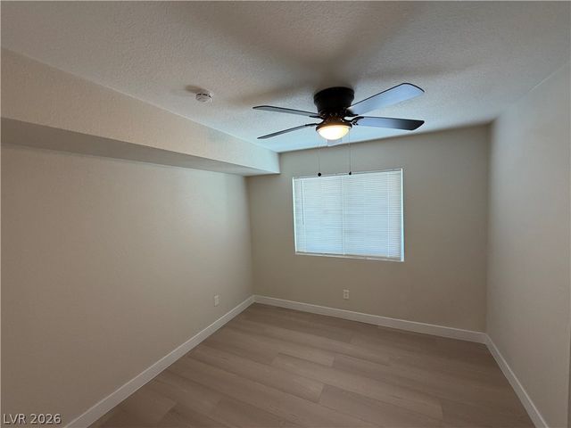 500 Grimsby Avenue, Henderson, NV 89014