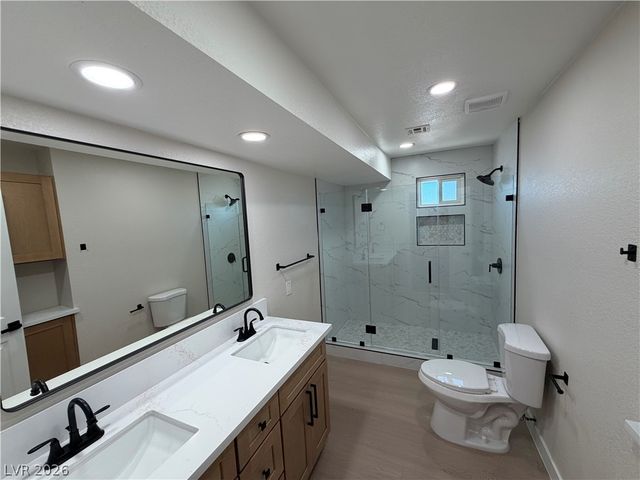 500 Grimsby Avenue, Henderson, NV 89014