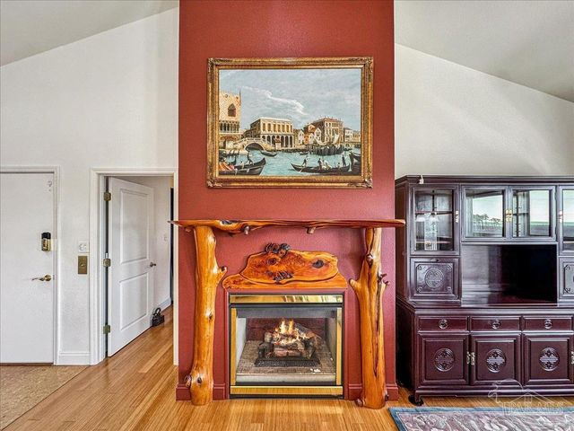 2624 San Antonio Dr, Milton, FL 32583