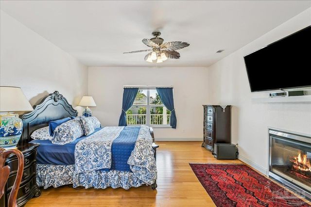 2624 San Antonio Dr, Milton, FL 32583