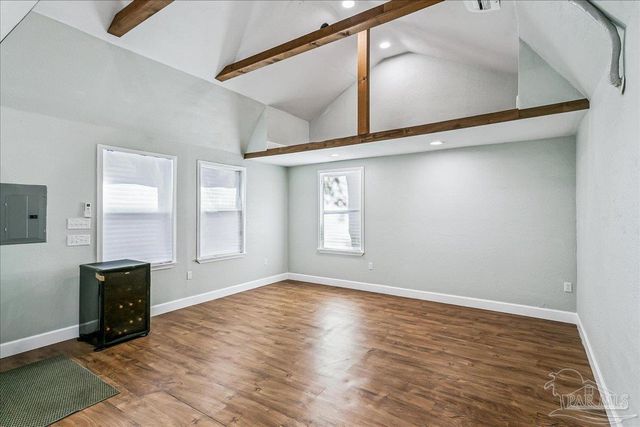 2624 San Antonio Dr, Milton, FL 32583