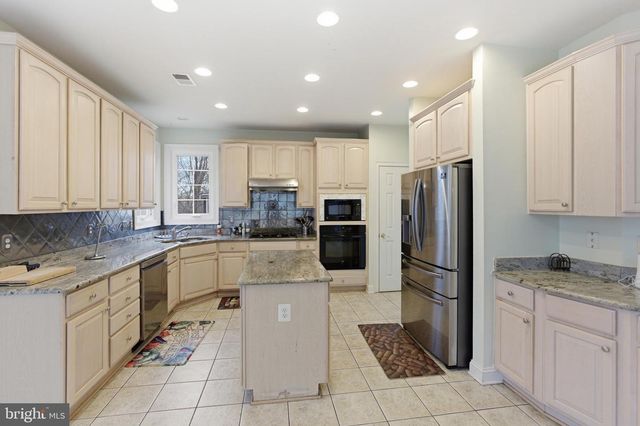 2928 MARLOW FARM TER, Silver Spring, MD 20904