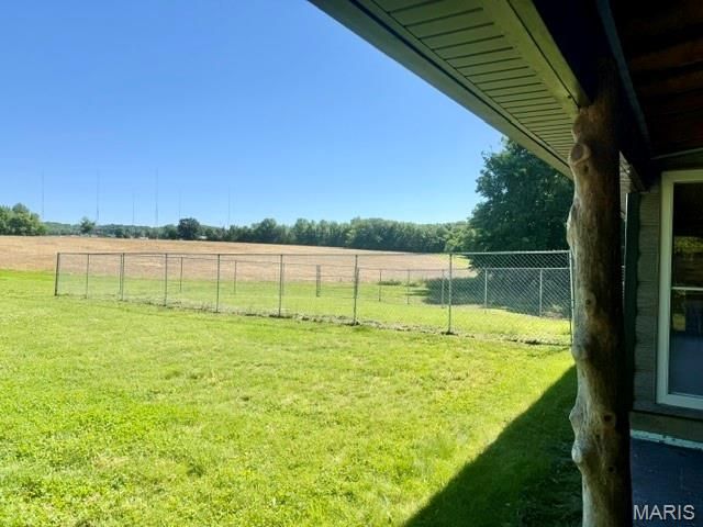 57898 Flint Hill Road, New London, MO 63459
