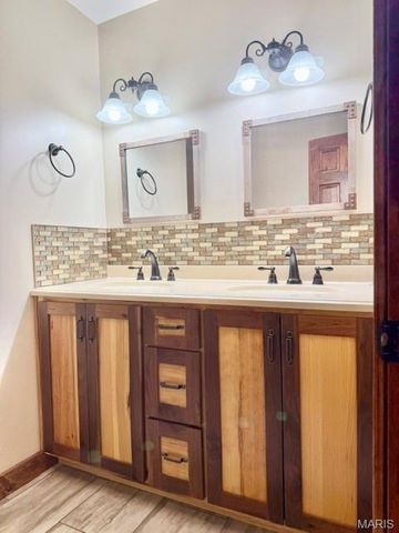 57898 Flint Hill Road, New London, MO 63459