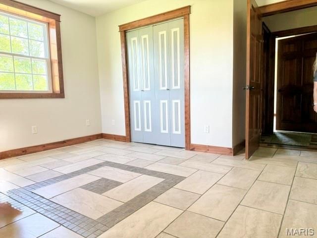 57898 Flint Hill Road, New London, MO 63459