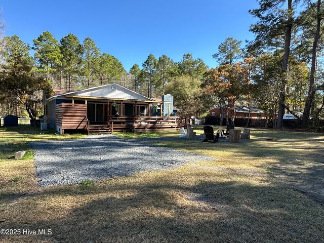 13280 Blues Farm Road, Laurinburg, NC 28352