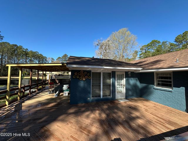13280 Blues Farm Road, Laurinburg, NC 28352