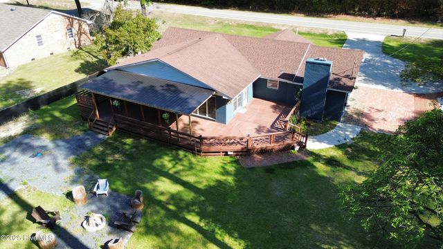 13280 Blues Farm Road, Laurinburg, NC 28352