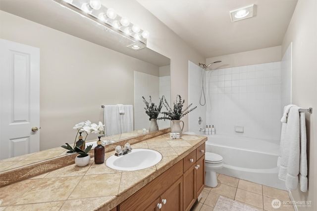 12036 89th Place NE, Kirkland, WA 98034