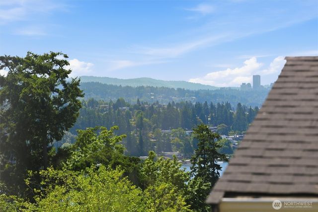 12036 89th Place NE, Kirkland, WA 98034