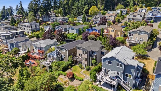 12036 89th Place NE, Kirkland, WA 98034