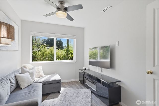12036 89th Place NE, Kirkland, WA 98034