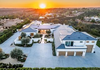 14783 Roxbury Terr., Rancho Santa Fe, CA 92067