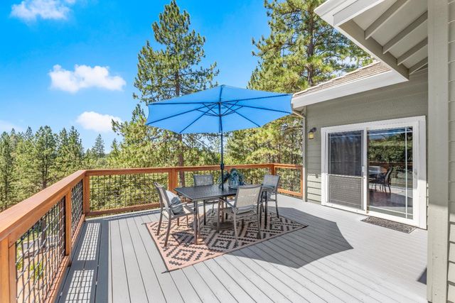 943 Eden Valley Rd, Colfax, CA 95713