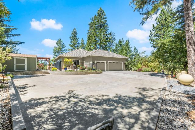 943 Eden Valley Rd, Colfax, CA 95713