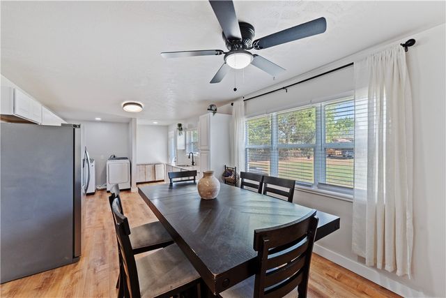 1813 S J Street, Rogers, AR 72756