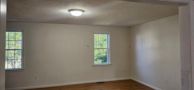 1967 Rodman St, Fall River, MA 02721