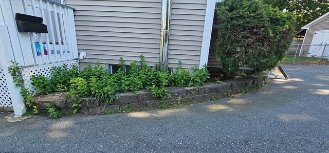 1967 Rodman St, Fall River, MA 02721