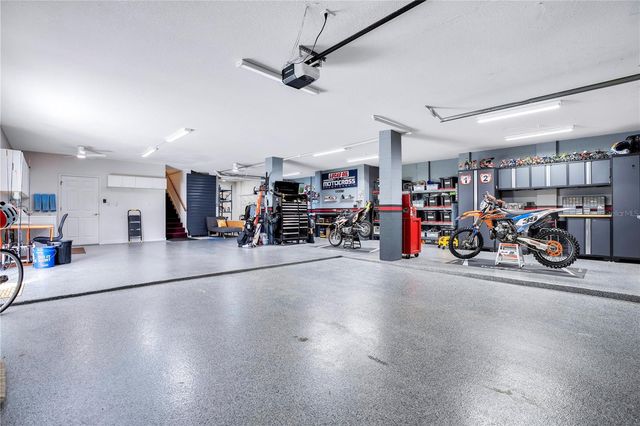 8400 VINTAGE DRIVE, Orlando, FL 32835