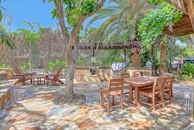 1010 Pine Tree Drive 202, Indian Harbour Beach, FL 32937