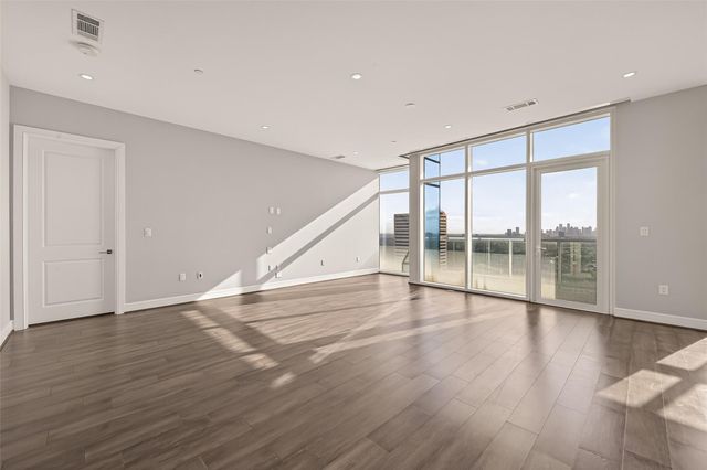 4521 San Felipe Street 2602, Houston, TX 77027