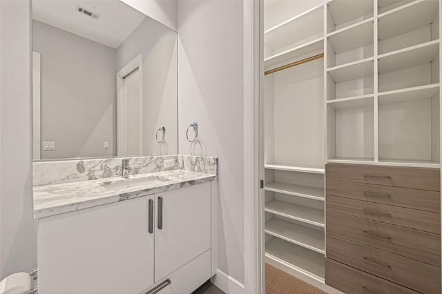 4521 San Felipe Street 2602, Houston, TX 77027