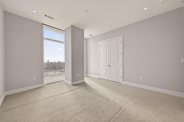 4521 San Felipe Street 2602, Houston, TX 77027