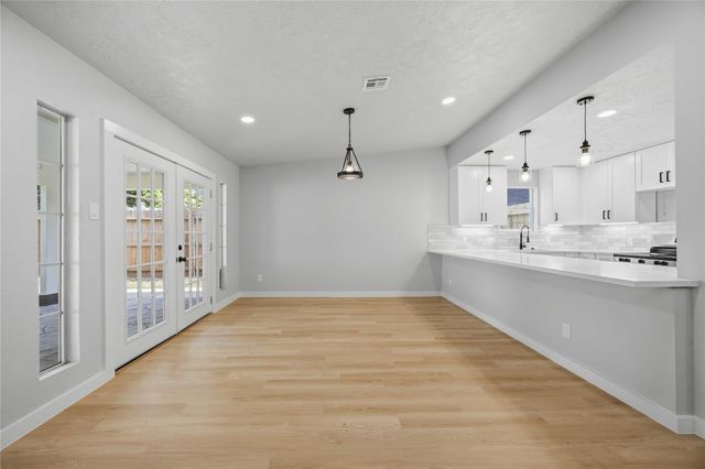 12006 Ashcroft Drive, Houston, TX 77035