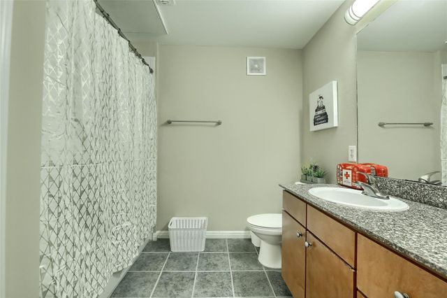 2502 Leon ST 212, Austin, TX 78705