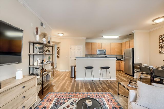 2502 Leon ST 212, Austin, TX 78705