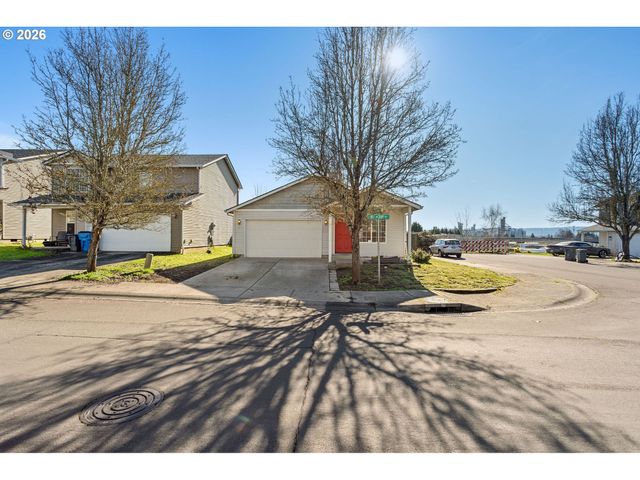 1211 W 29TH St, Vancouver, WA 98660