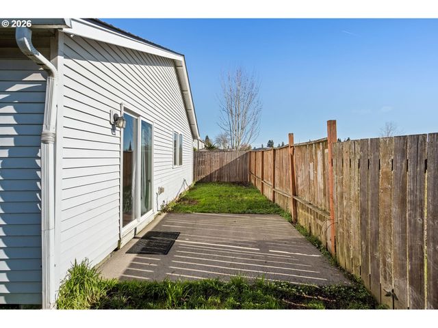 1211 W 29TH St, Vancouver, WA 98660
