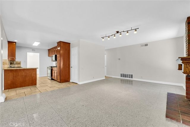 10152 Victoria Street, Rancho Cucamonga, CA 91701