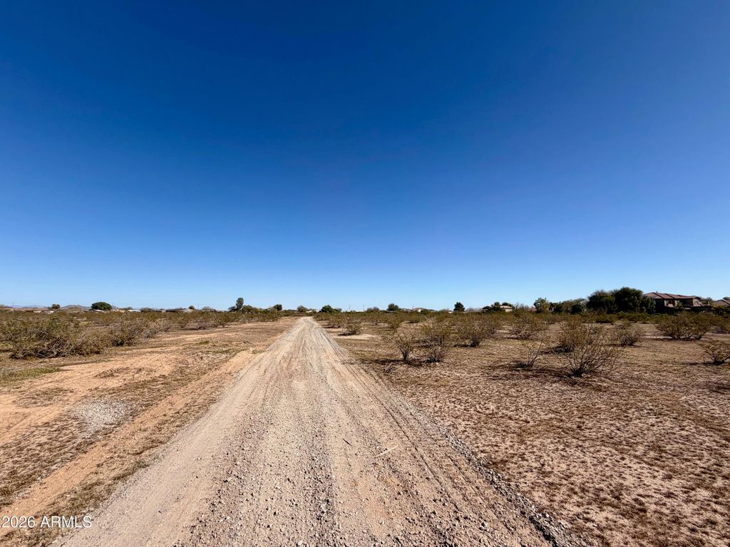 207XX N 205th (503-47-132) Avenue 1.128 Acre, Wittmann, AZ 85361 — photo 5