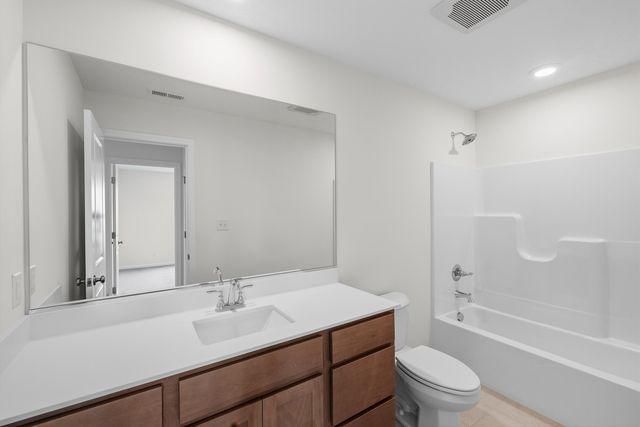 5537 Jaskula Lane, Schererville, IN 46375