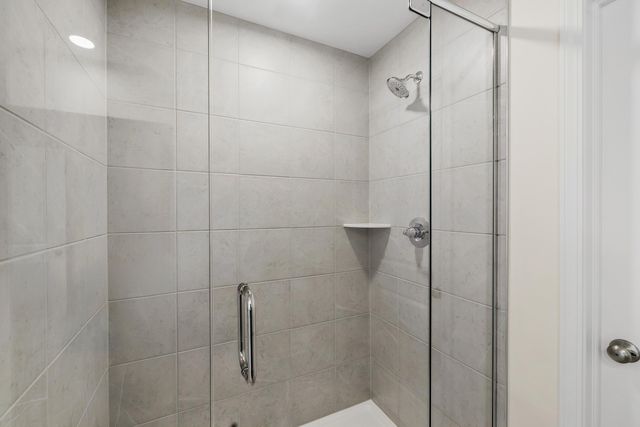 5537 Jaskula Lane, Schererville, IN 46375